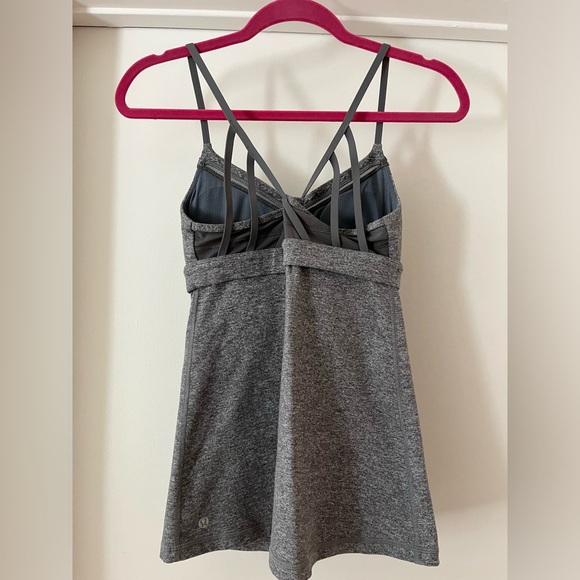 Lululemon tank - Picture 8 of 9